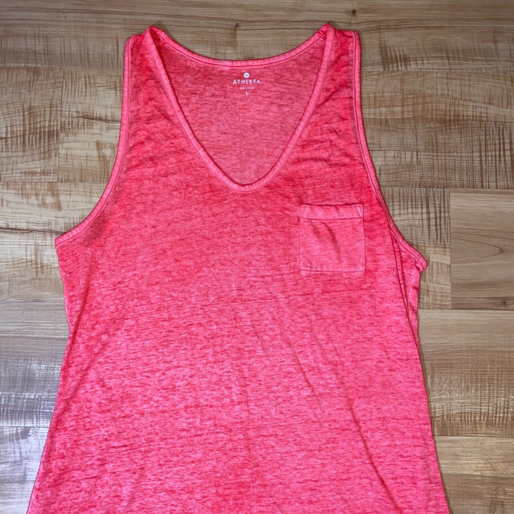 Athleta sleeveless sugar wash v neck tank top - Picture 5 of 5